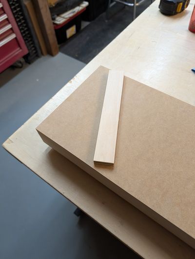 Trim piece for the case bottom